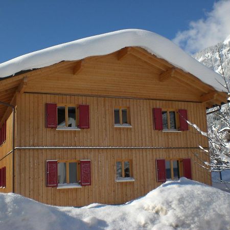 Apartamento Gaestehaus Zum Baeren Wald am Arlberg Exterior foto