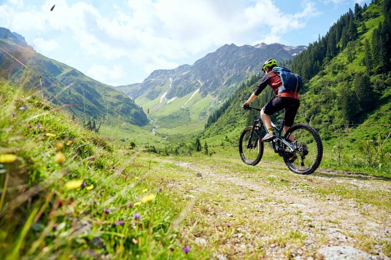 Apartamento Gaestehaus Zum Baeren Wald am Arlberg Exterior foto