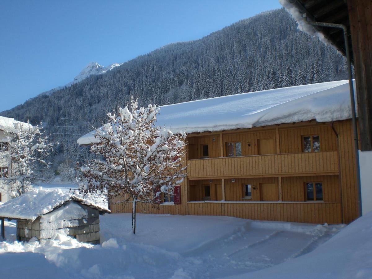 Apartamento Gaestehaus Zum Baeren Wald am Arlberg Exterior foto